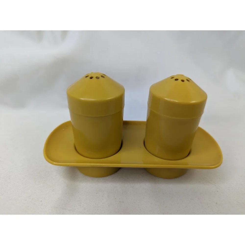 Harvest‎ Gold Salt Pepper Shaker Holder Lot Eagle